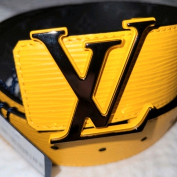 Brand New Men's Yellow Reversible Louis Vuitton Belt For Sale! - Picture 2 of 5